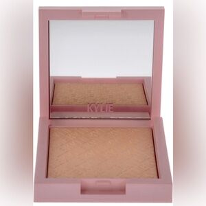 Kylie Jenner Kylighter Pressed Illuminating Highlighter Powder Queen Drip NWT